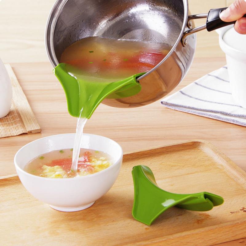 Silicone Spill Stopper for Pans and Pots